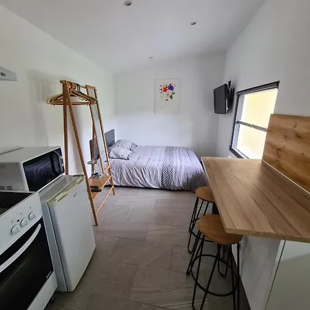 Mini Maison Independante Avec Terrasse * فردان سور ميوز